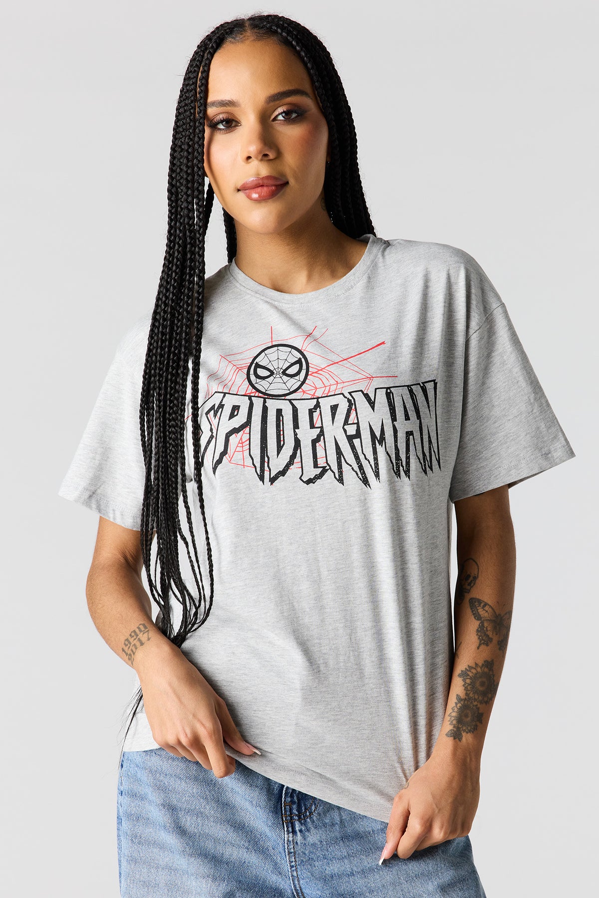 Vue alternative 2. T-shirt de coupe garçonne à imprimé Spider-Man
