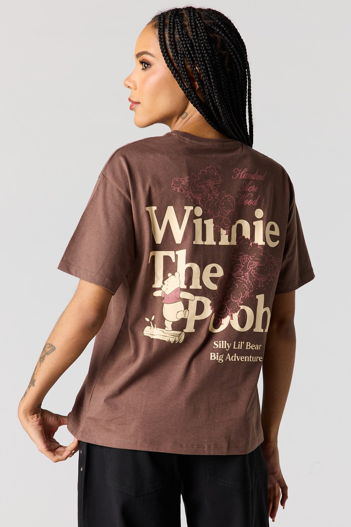 Vue alternative 2. T-shirt de coupe garçonne à imprimé Pooh