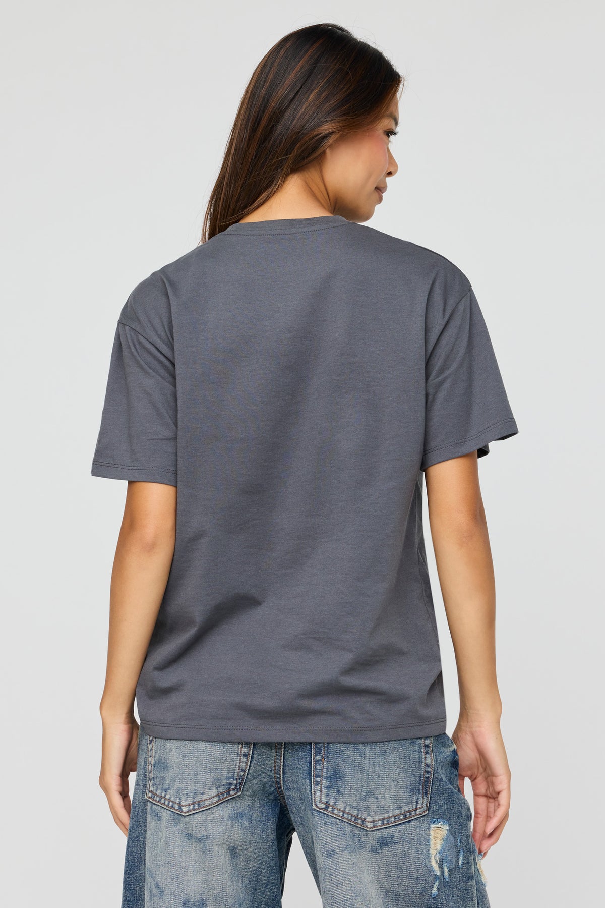 Vue alternative 2. T-shirt de coupe garçonne à imprimé The Nightmare Before Christmas
