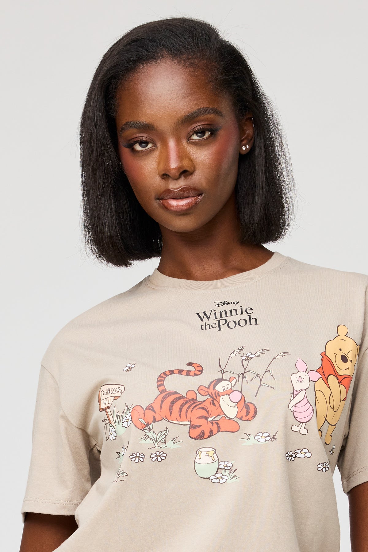 Vue alternative 4. T-shirt de coupe garçonne à imprimé Winnie the Pooh