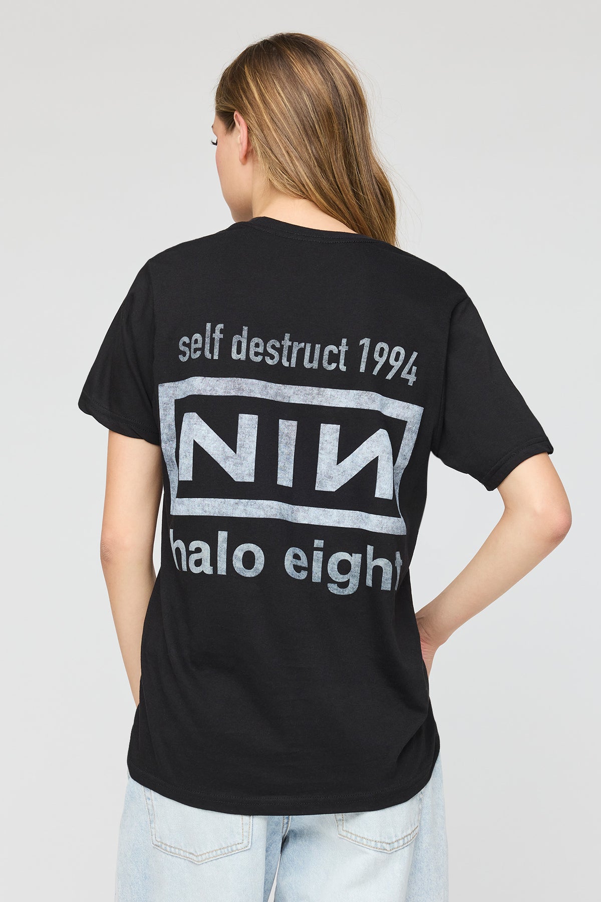 Alt View 2. Nine Inch Nails Graphic Boyfriend T-Shirt - Black