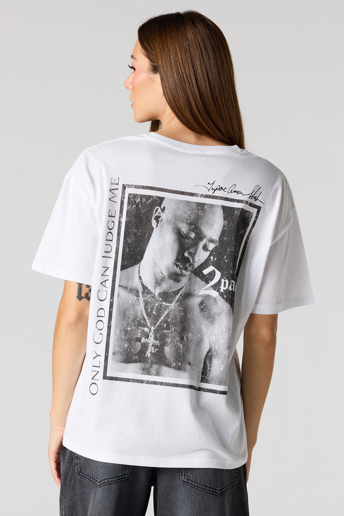 Alt View 2. Tupac Graphic Boyfriend T-Shirt - White