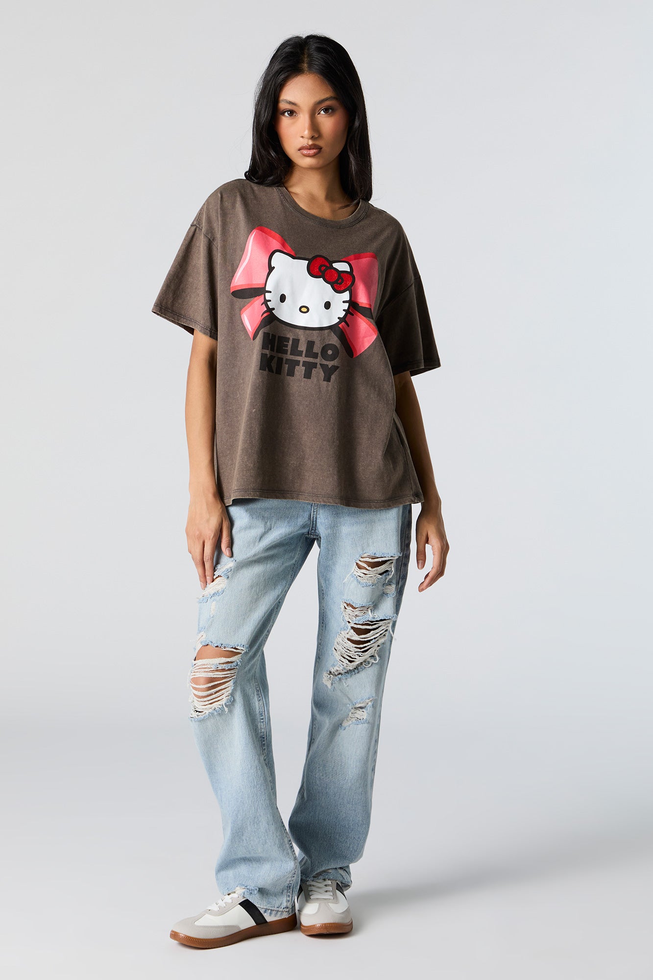 T-shirt de coupe garçonne à imprimé Hello Kitty Bow