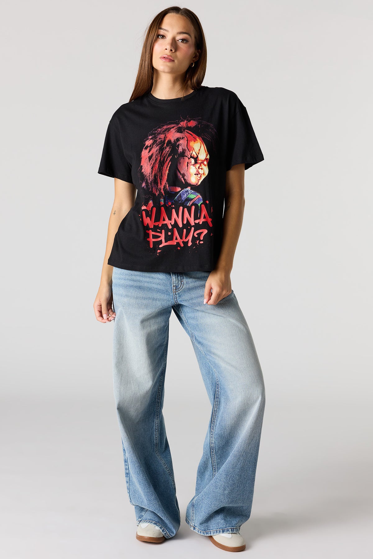 Vue alternative 3. T-shirt de coupe garçonne à imprimé Chucky