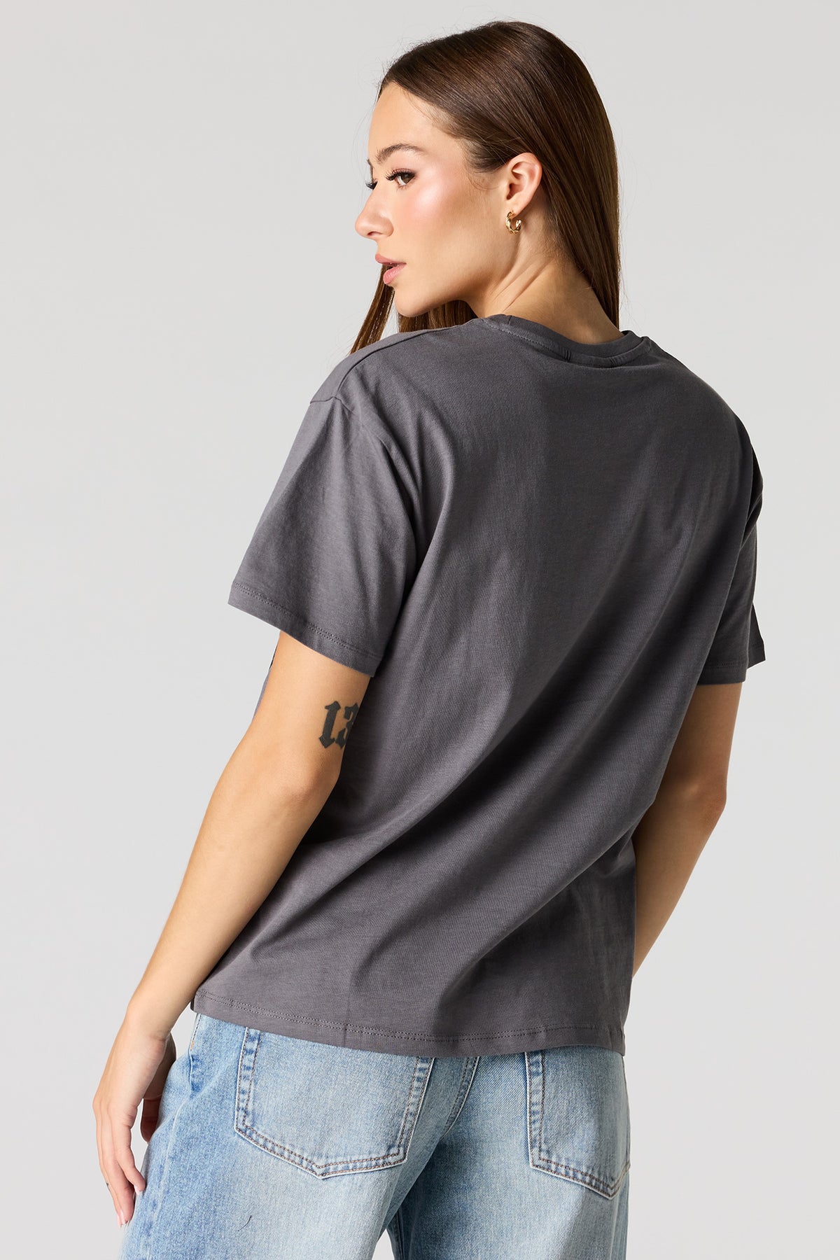 Vue alternative 2. T-shirt de coupe garçonne à imprimé Scream