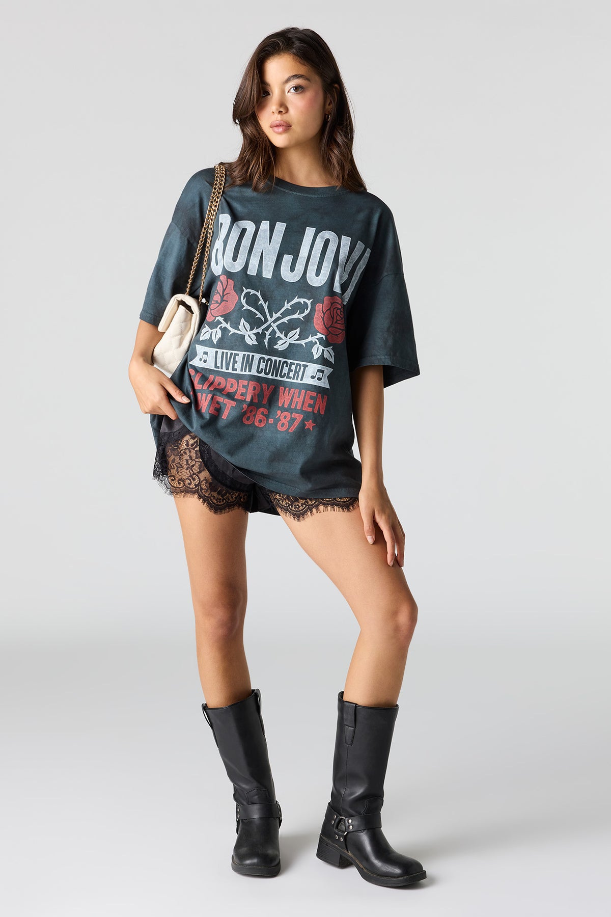 Alt View 3. Oversized Bon Jovi Graphic Washed T-Shirt - Solid Black