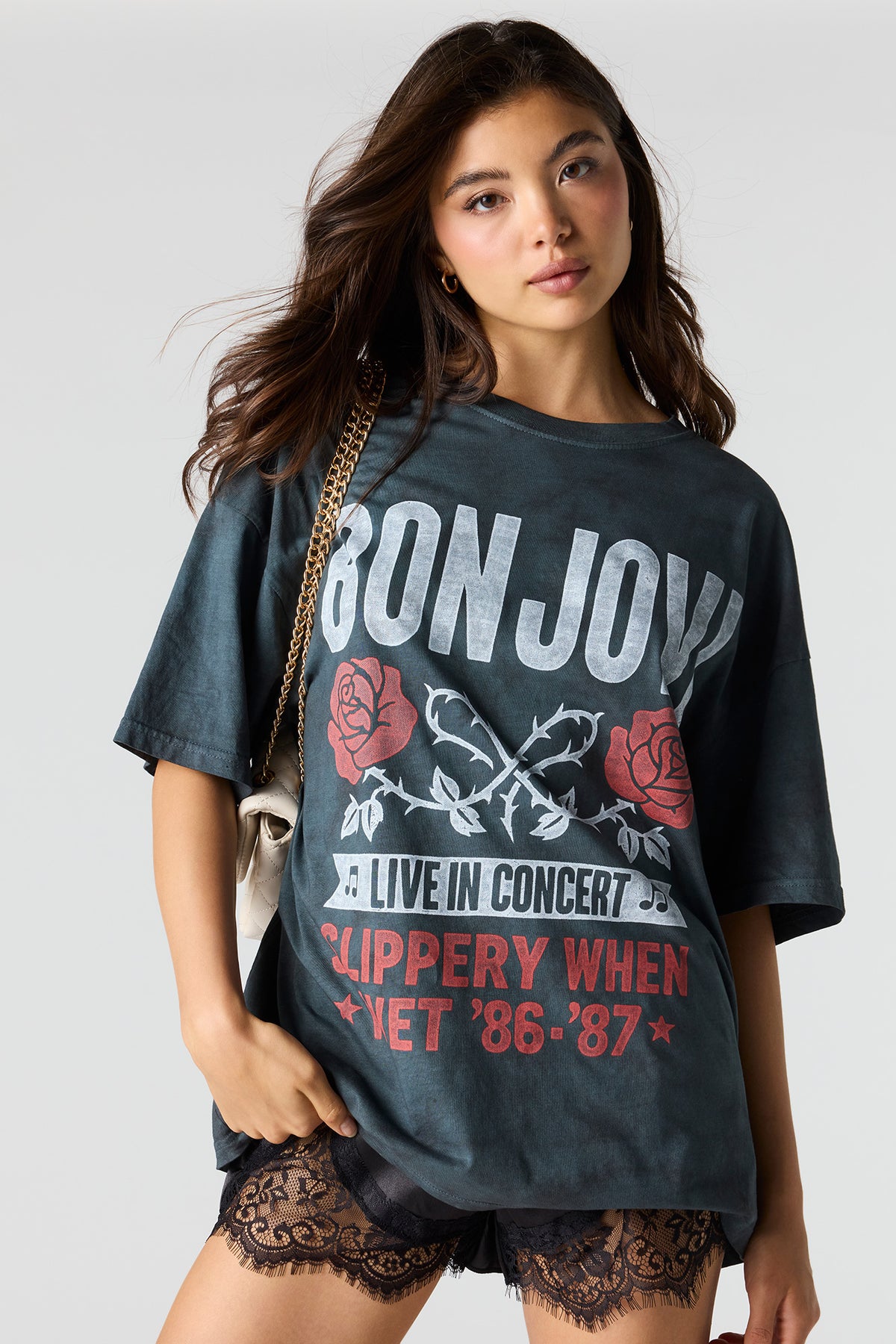 Alt View 4. Oversized Bon Jovi Graphic Washed T-Shirt - Solid Black