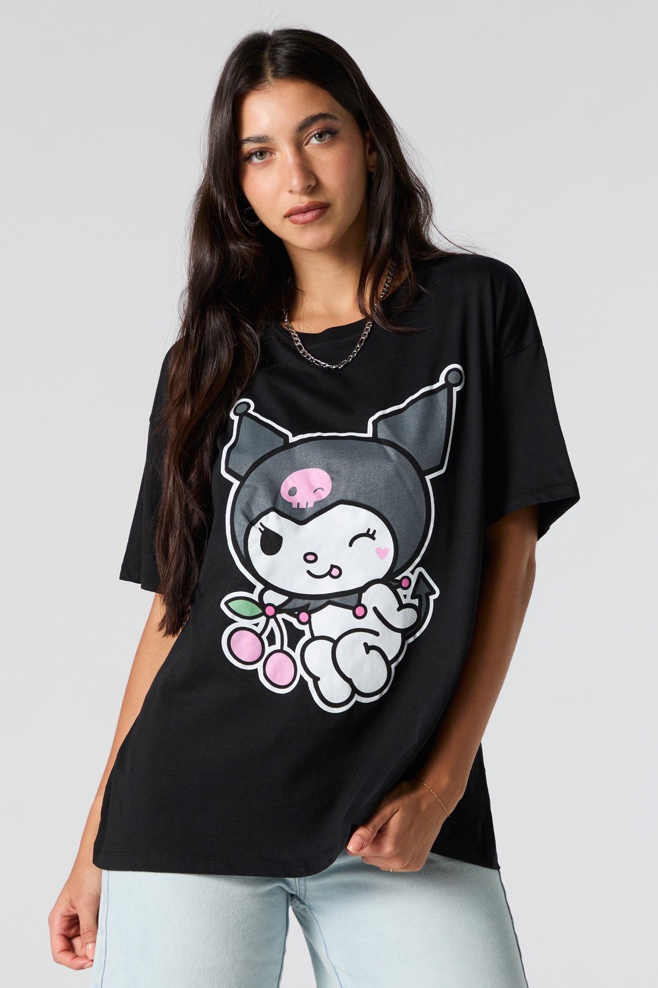 T-shirt de coupe garçonne à imprimé Kuromi Winking