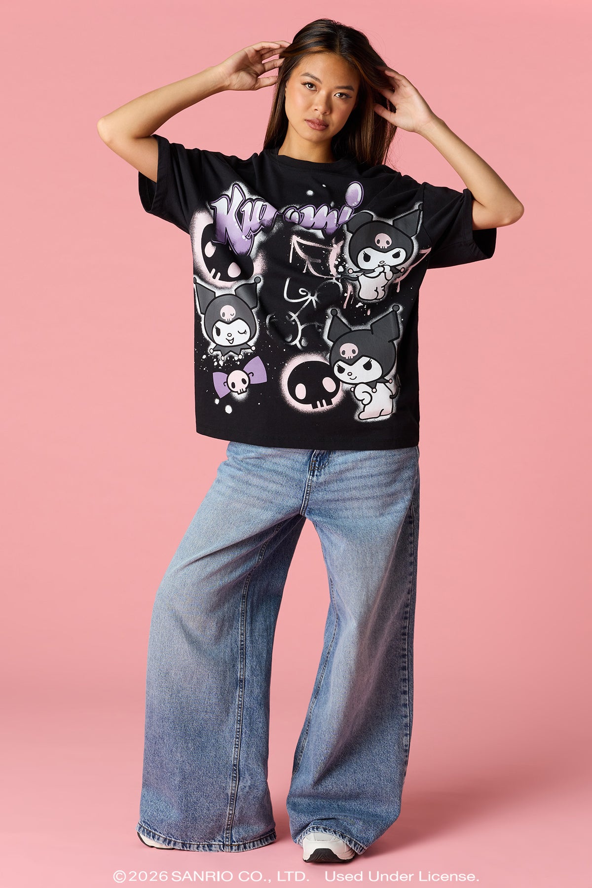 Vue alternative 4. T-shirt surdimensionné à imprimé Kuromi™