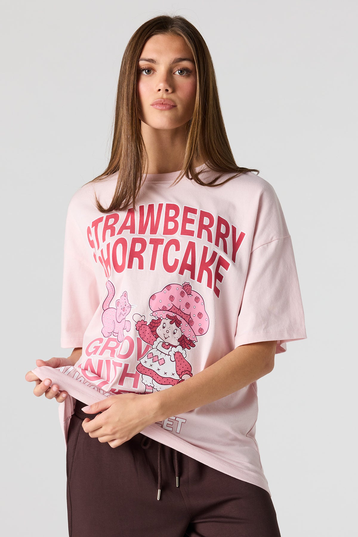 Strawberry Shortcake Graphic Oversized T-Shirt - Pink