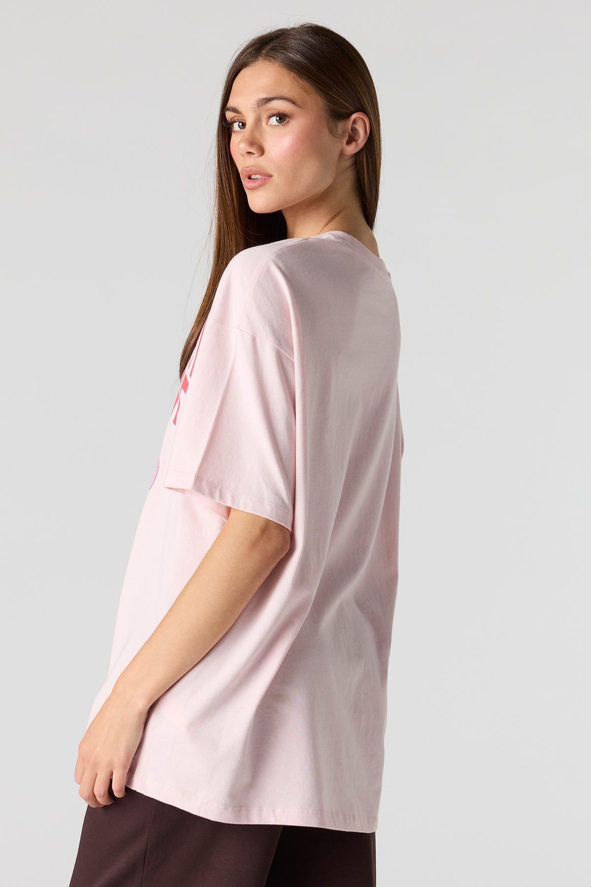 Alt View 3. Strawberry Shortcake Graphic Oversized T-Shirt - Pink