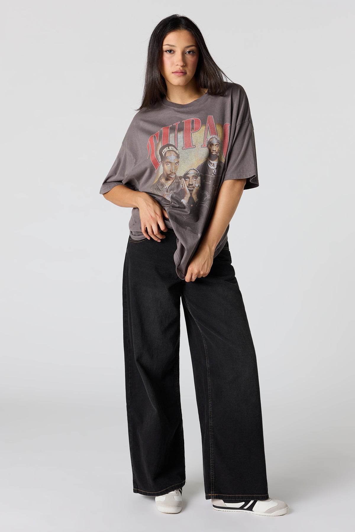 Vue alternative 3. T-shirt surdimensionné délavé à imprimé Tupac