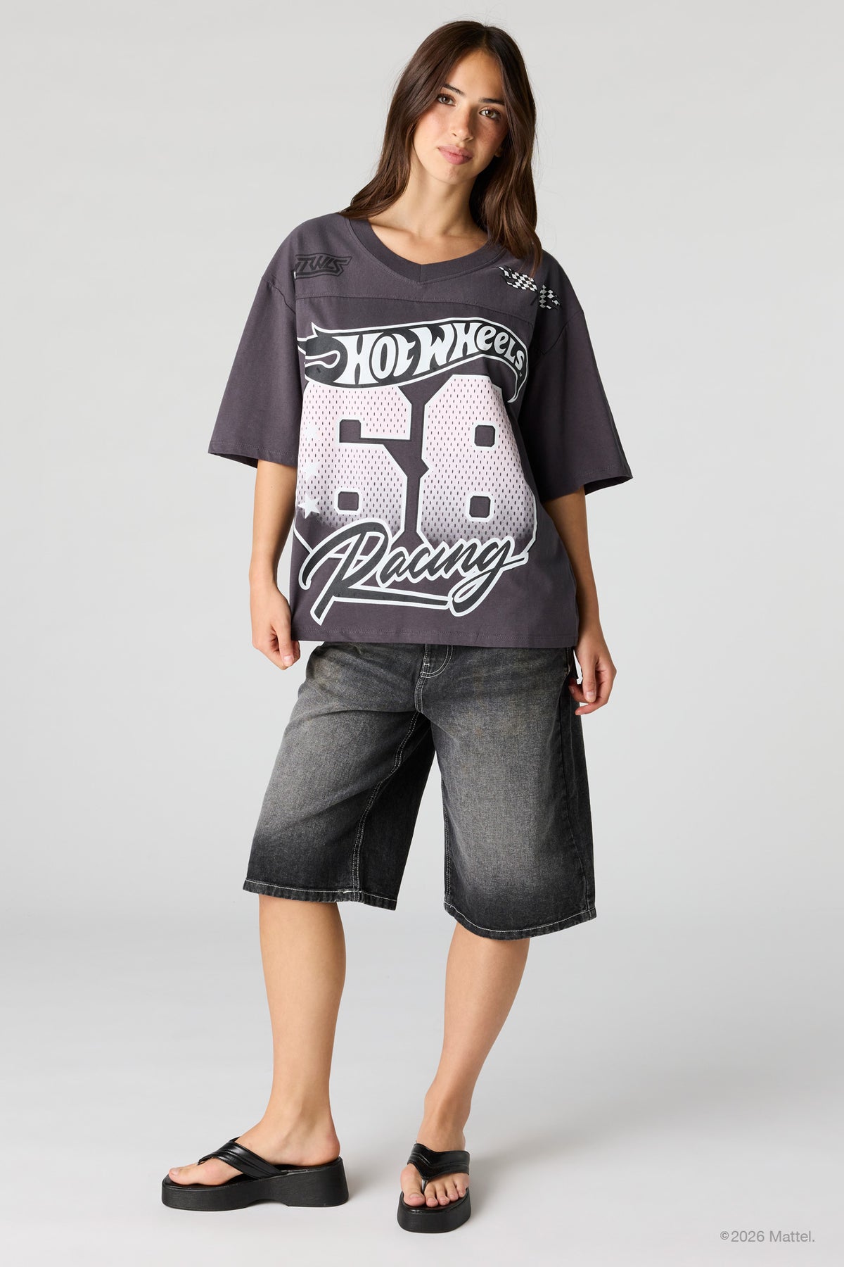 Alt View 3. Hot Wheels™ Graphic V-Neck T-Shirt - Dark Grey