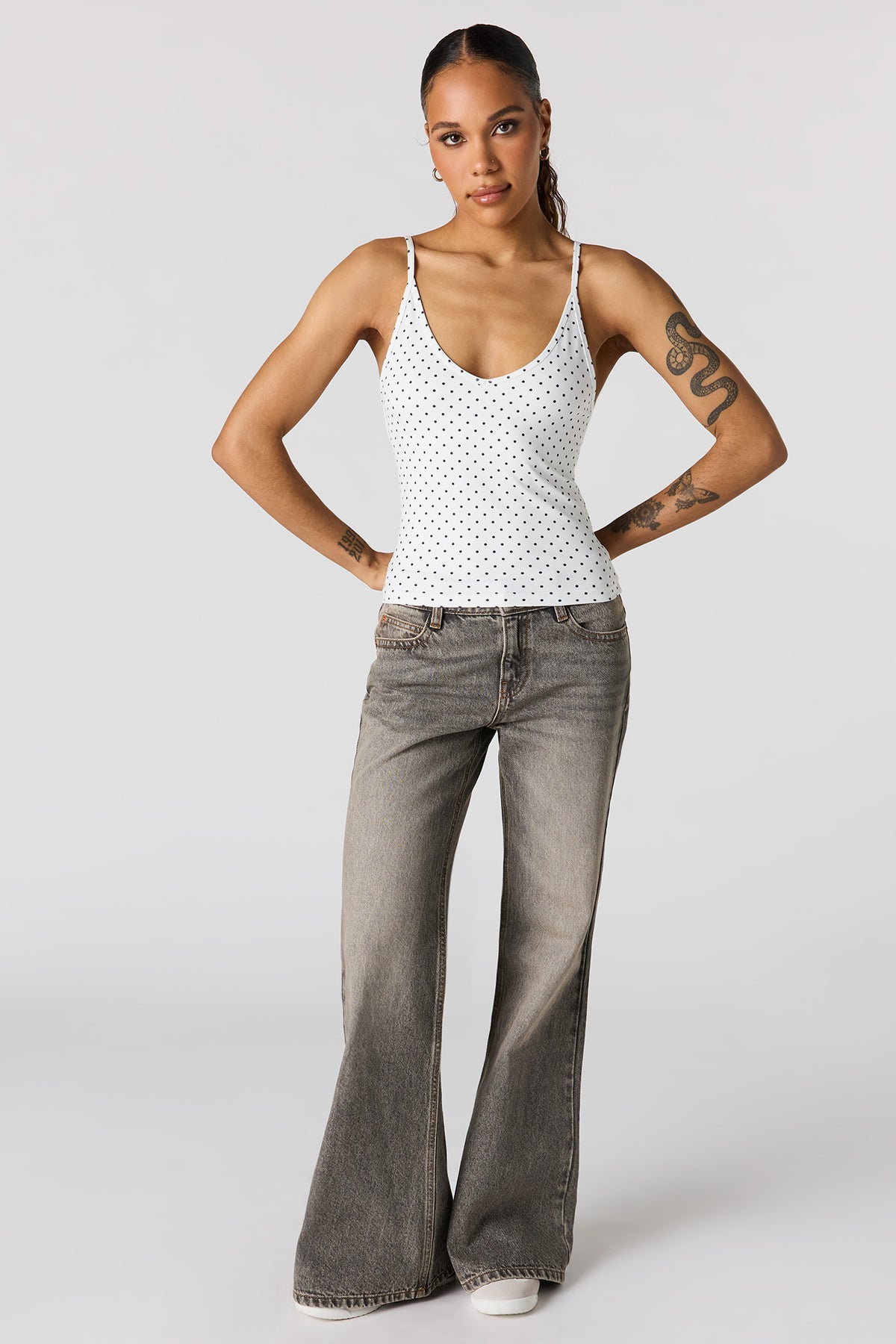 Alt View 3. Luxe Heavy Contour V-Neck Cami - Ivory