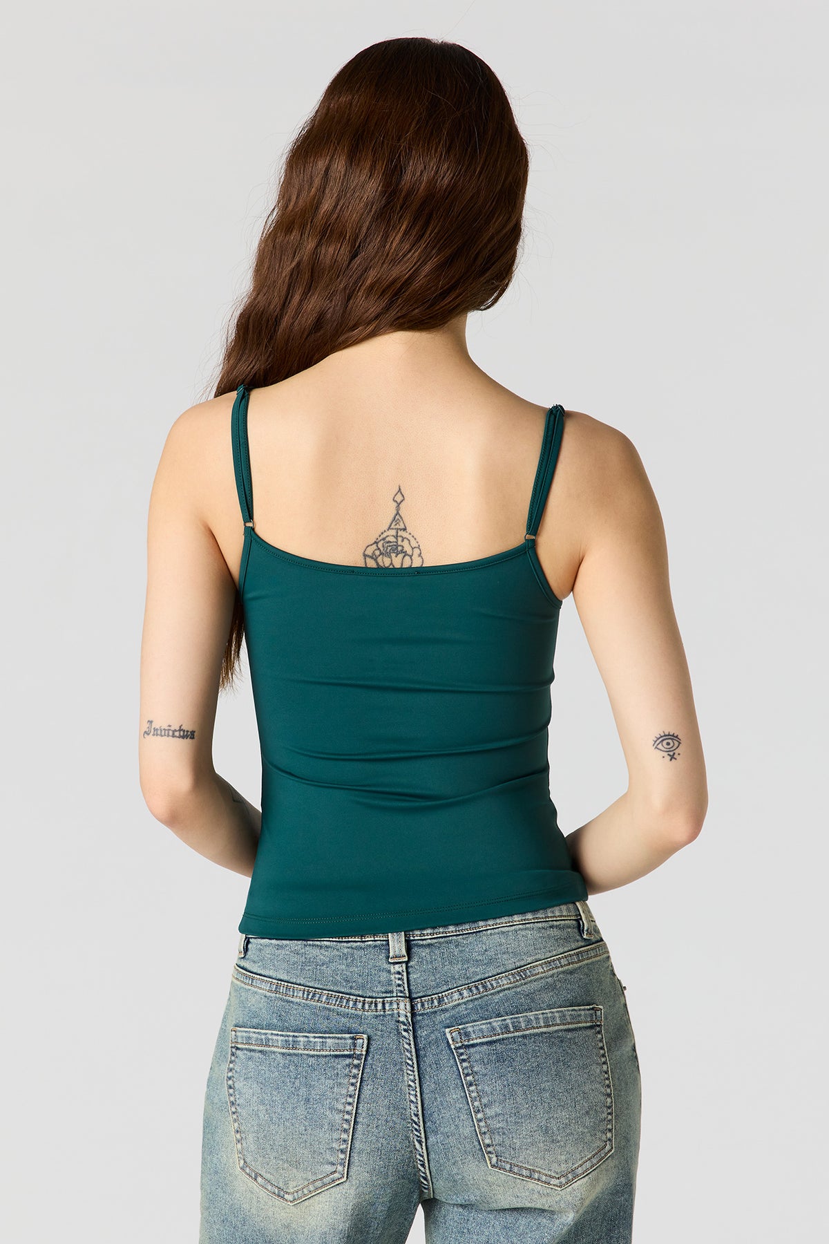 Vue alternative 9. Camisole profilée en molleton de luxe avec encolure dégagée