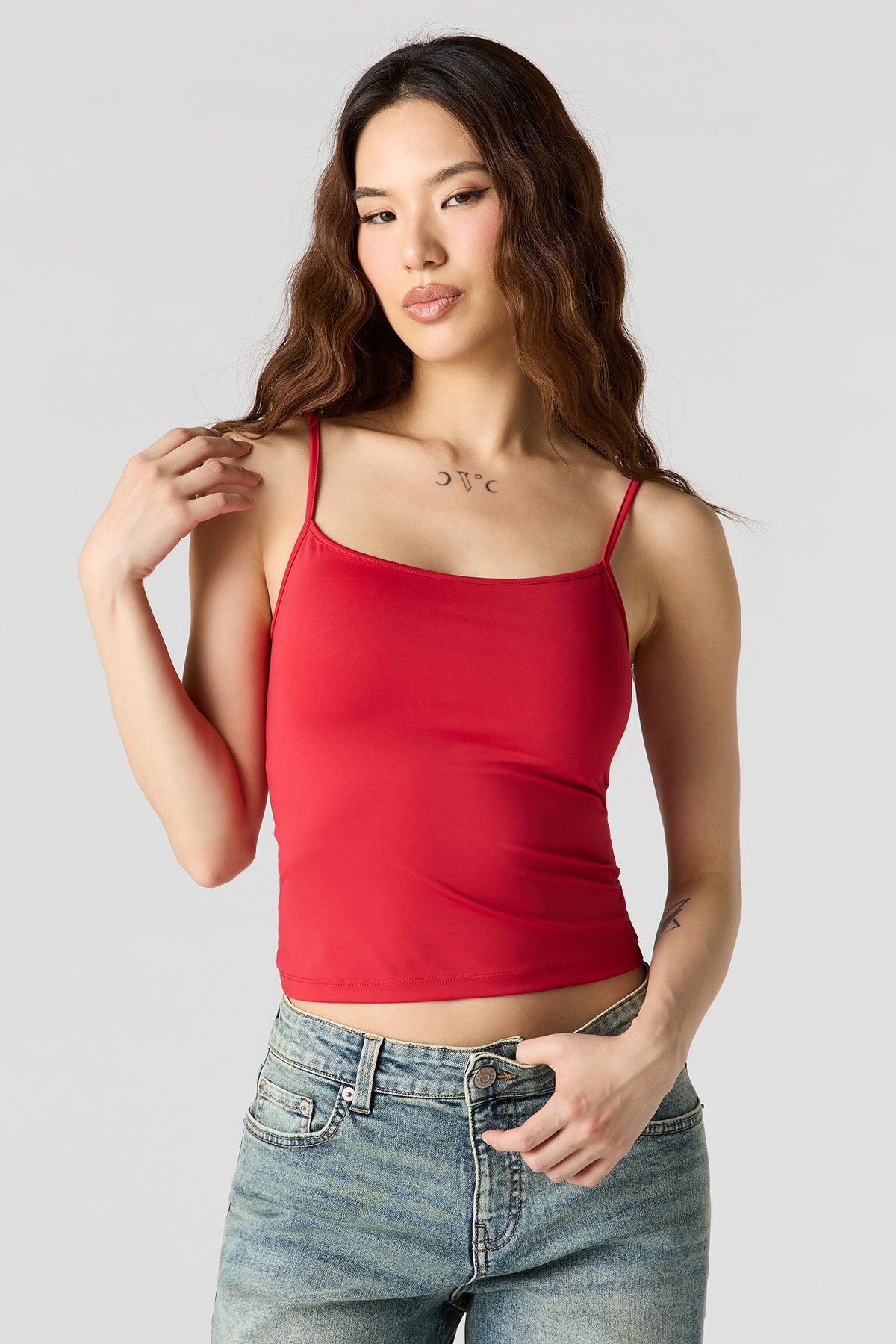 Vue alternative 14. Camisole profilée en molleton de luxe avec encolure dégagée