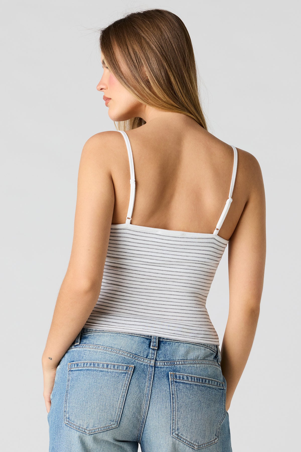Vue alternative 2. Débardeur côtelé sans soutien-gorge intégré à encolure dégagée