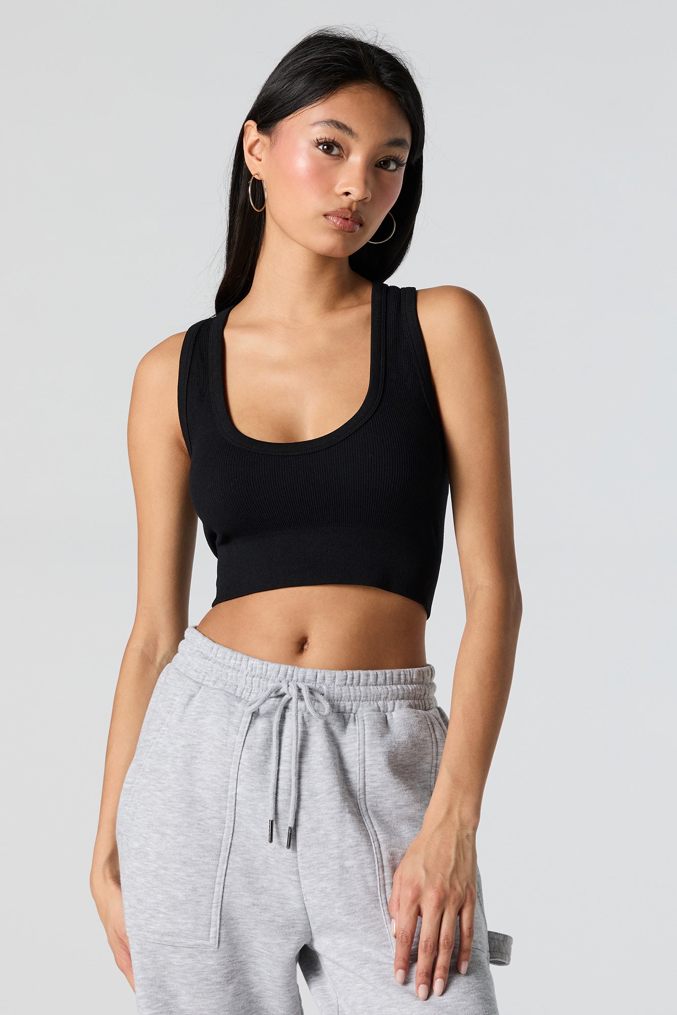 Seamless Ultra Scoop Neck Cropped Tank