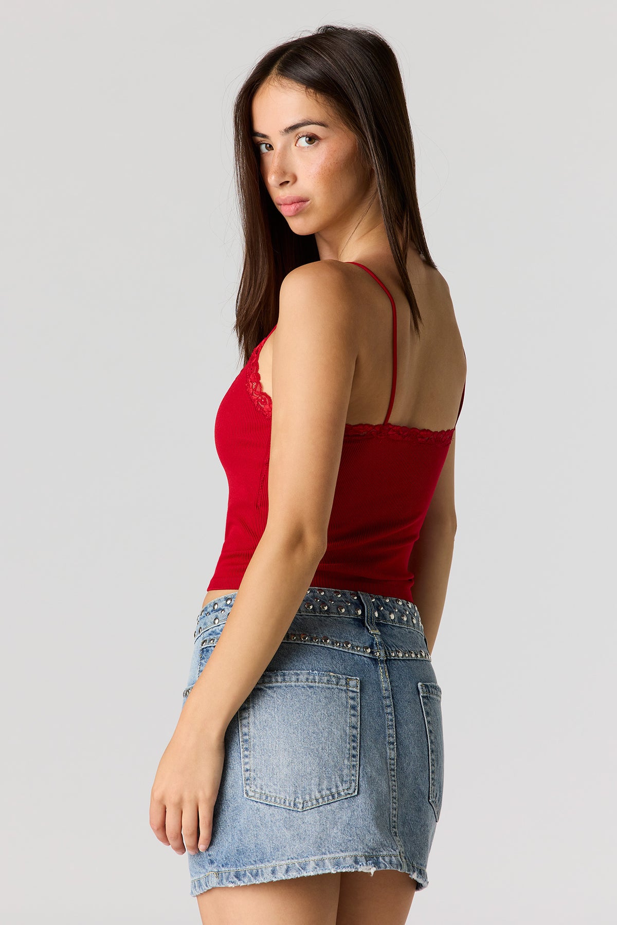 Alt View 2. Seamless Ribbed Lace Trim Cami - Red