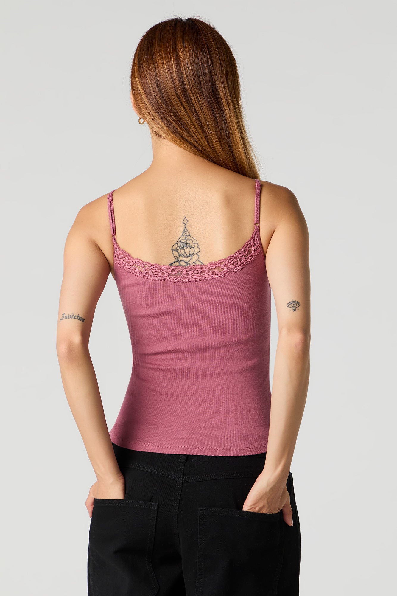 Ribbed Lace Trim Tank with Built-In Cups – Urban Planet