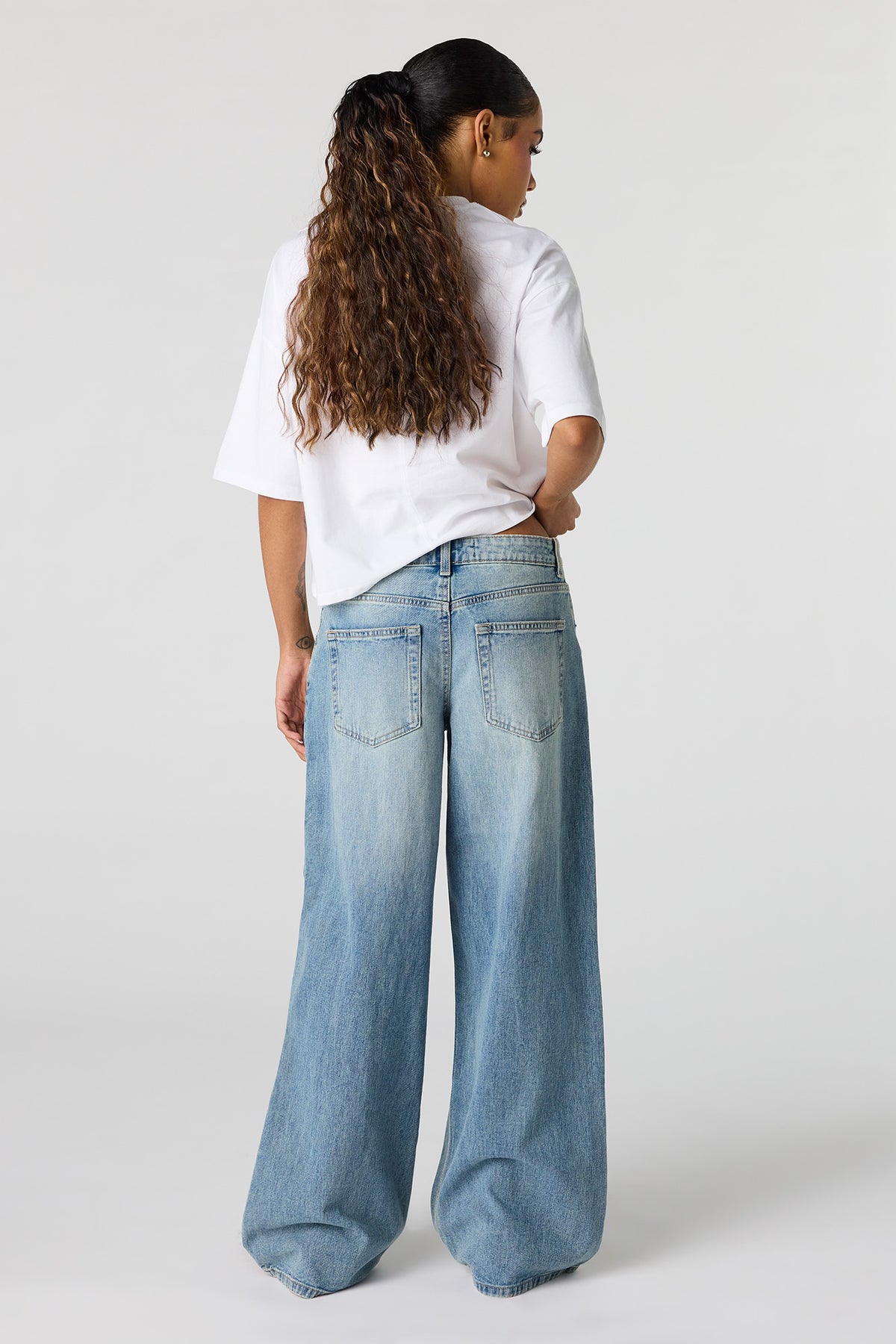 Alt View 3. London Low Rise Super Baggy Vintage Medium Jean - Pacific Blue