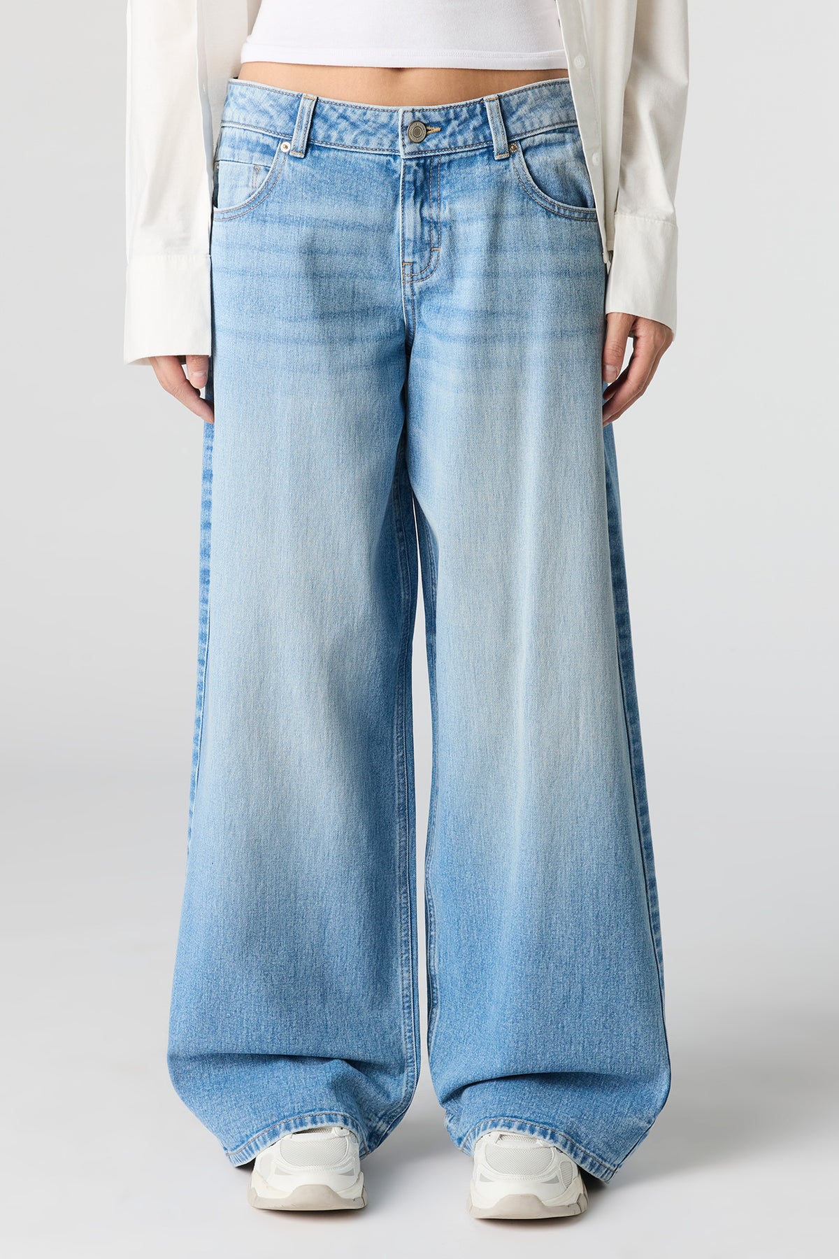 Vue alternative 2. Jean super baggy délavé moyen à taille basse