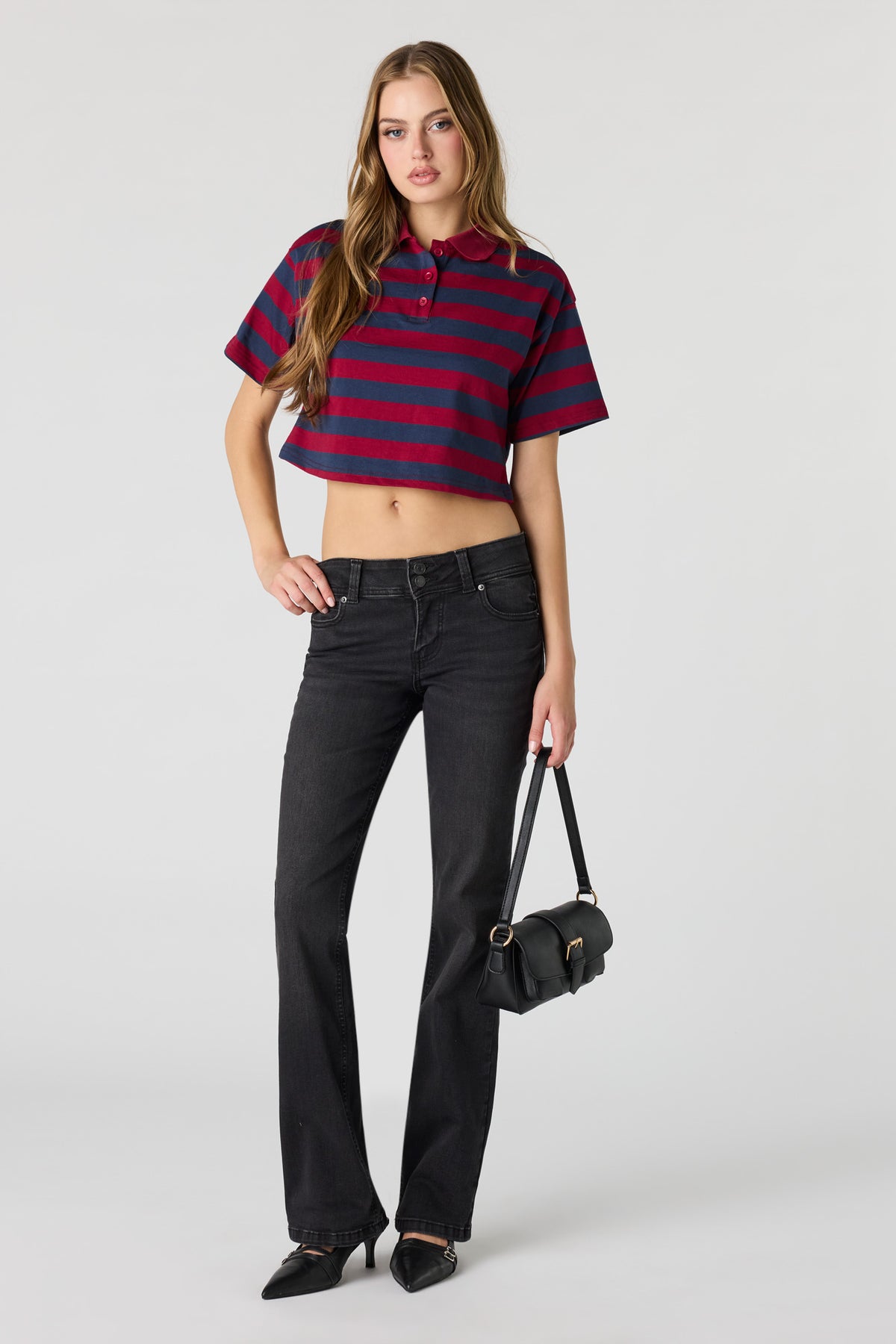 Jean extensible à jambe semi-évasée et taille basse délavé noir