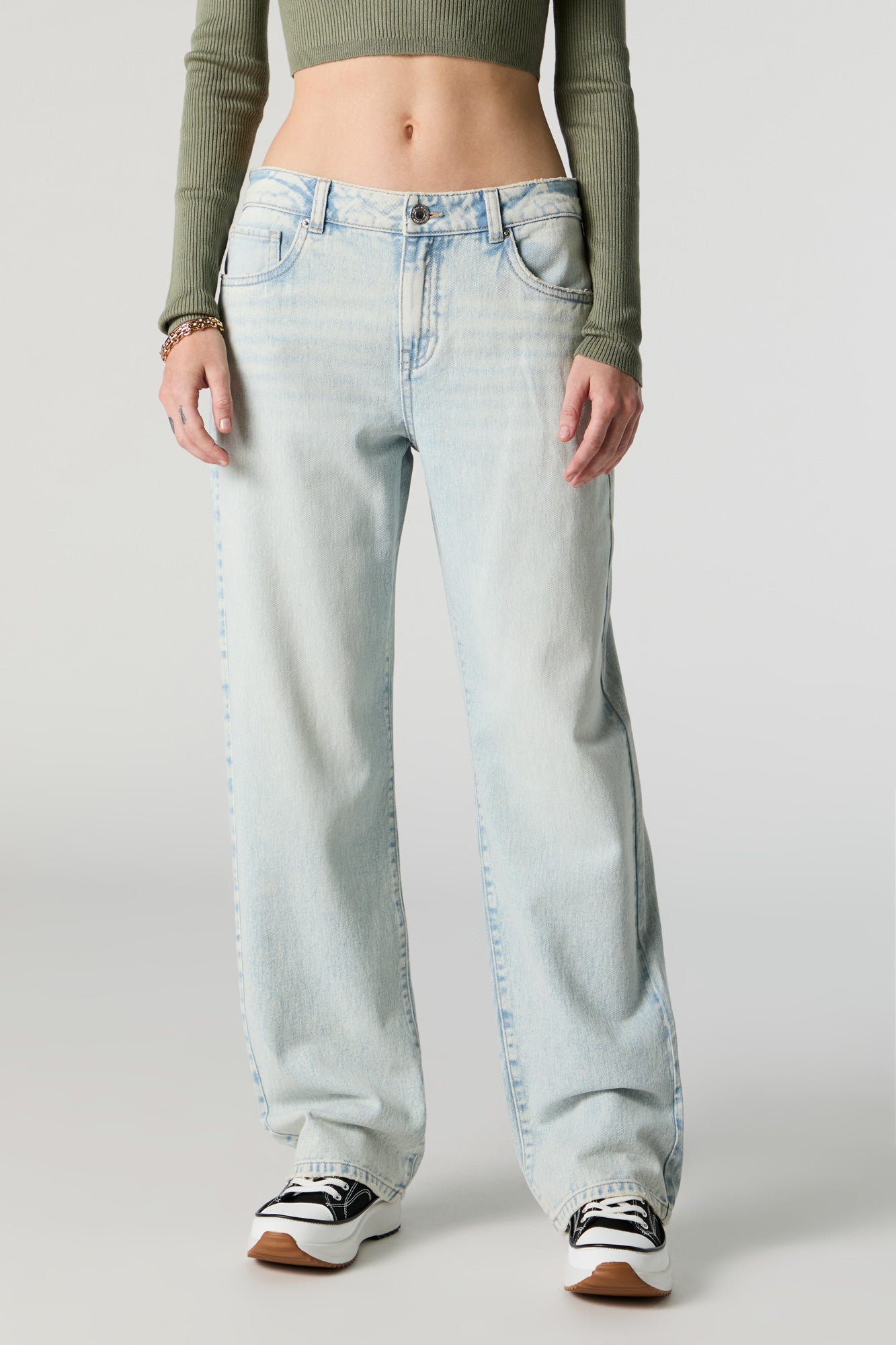 Light Washed Slouchy Straight Jean