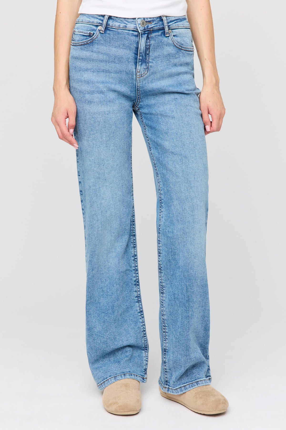 Alt View 2. Paris Stretch High Rise Wide Leg Jean - Medium Blue