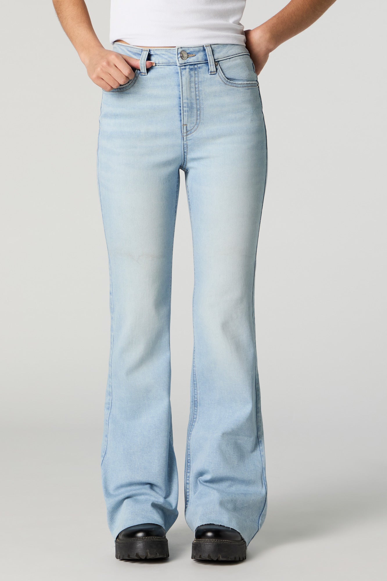 Austin Light Vintage Wash High-Rise Flare Jean