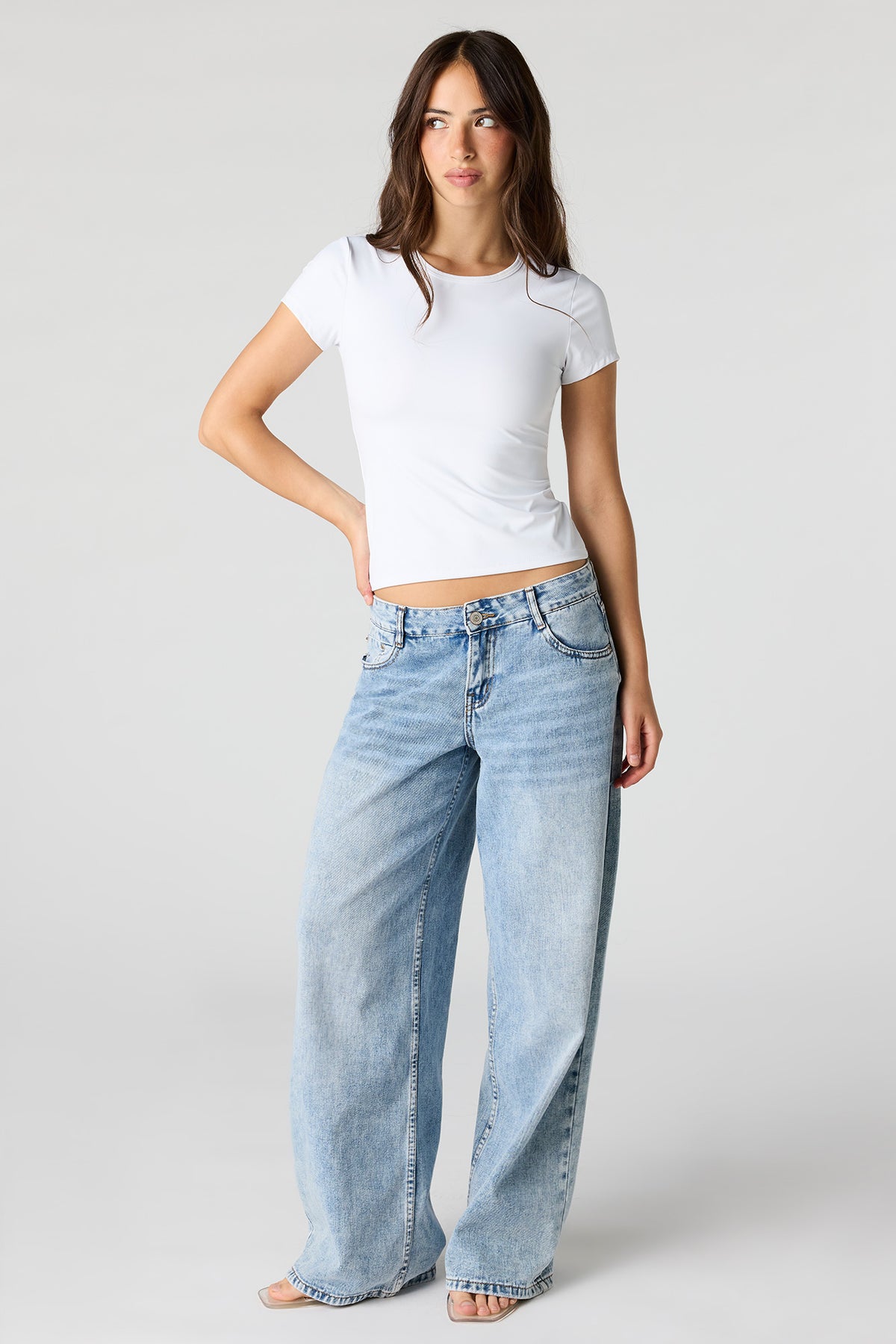 Alt View 3. Luxe Heavy Contour Crew T-Shirt - White