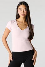 T-shirt profilé à encolure en V