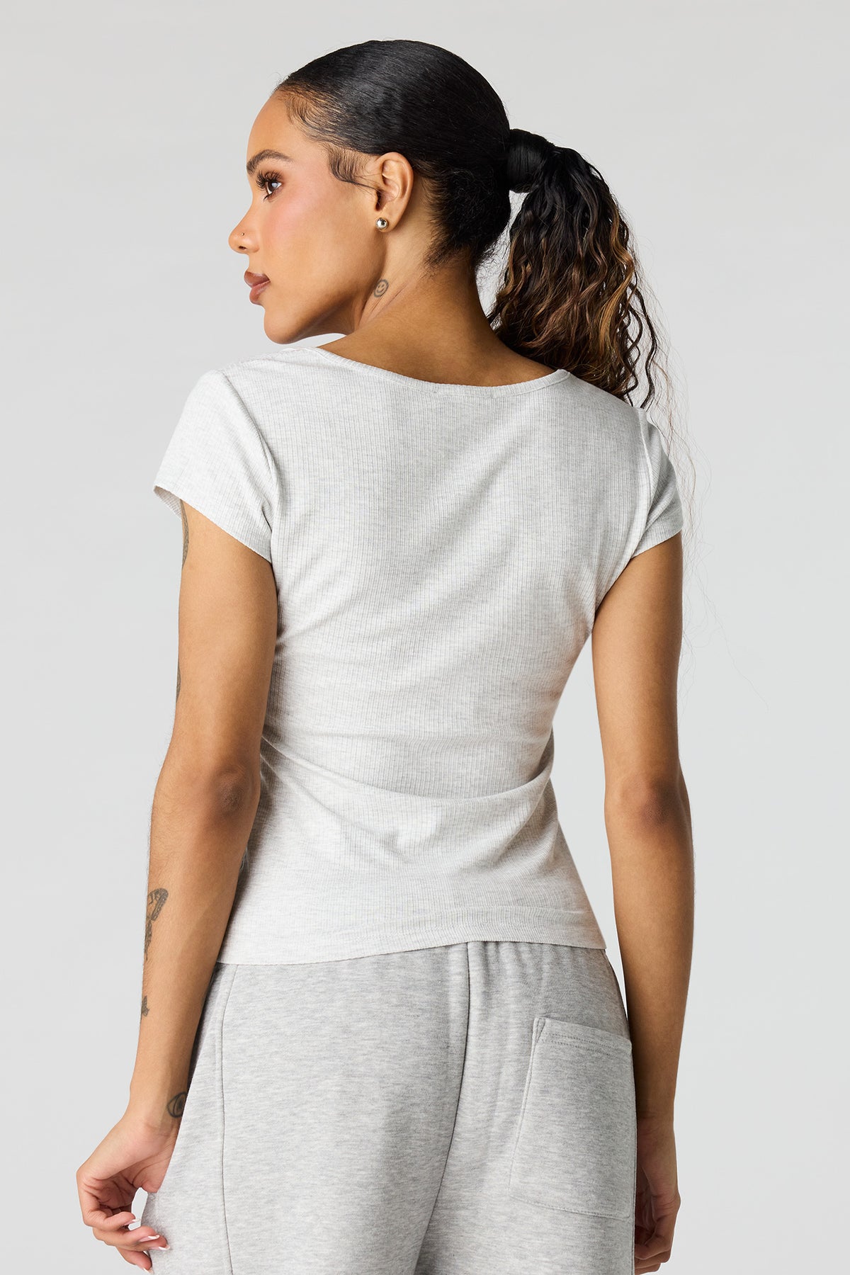Alt View 2. Scoop Neck Ribbed T-Shirt - Heather Grey