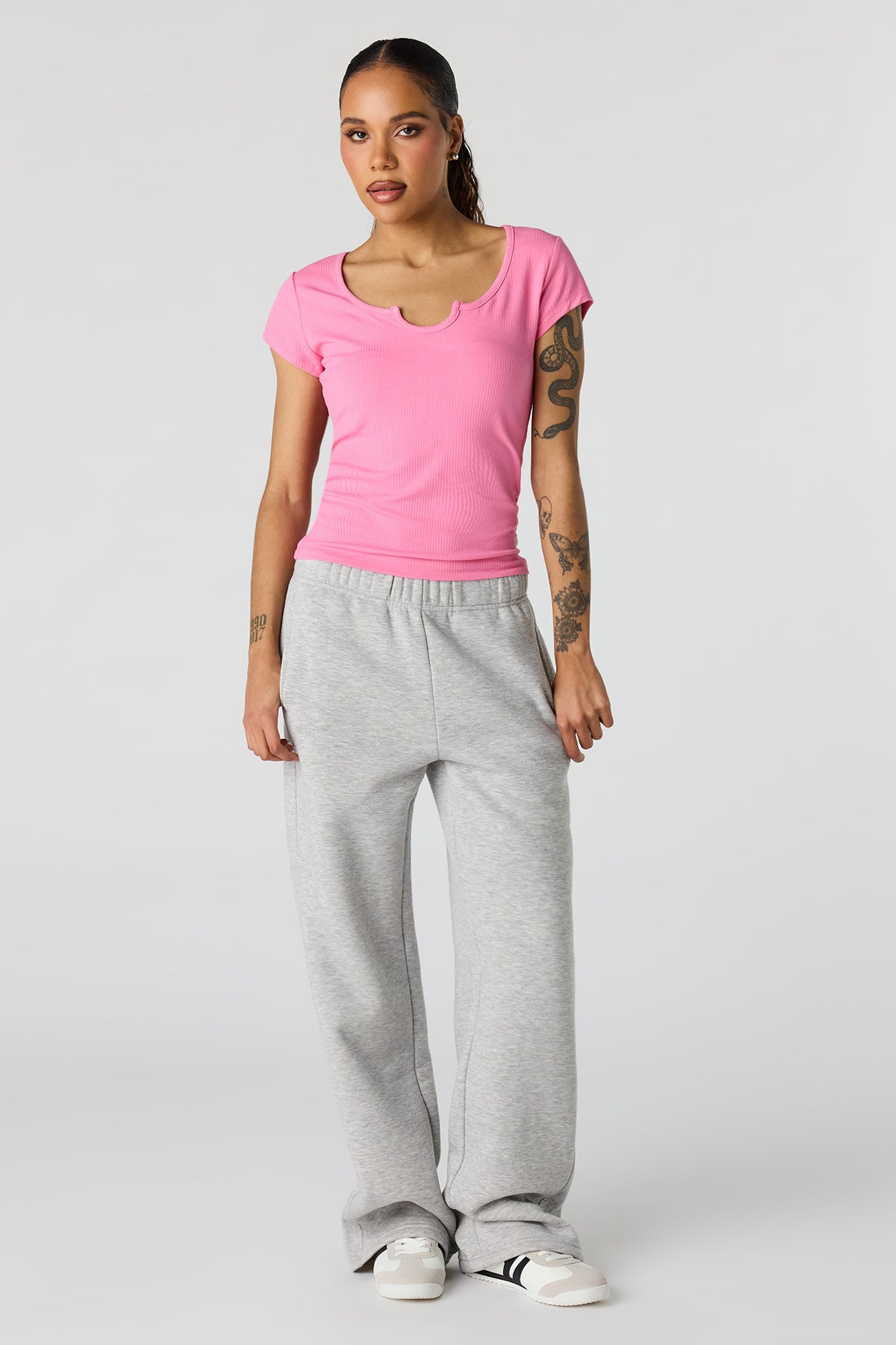 Alt View 3. Scoop Neck Ribbed T-Shirt - Pink