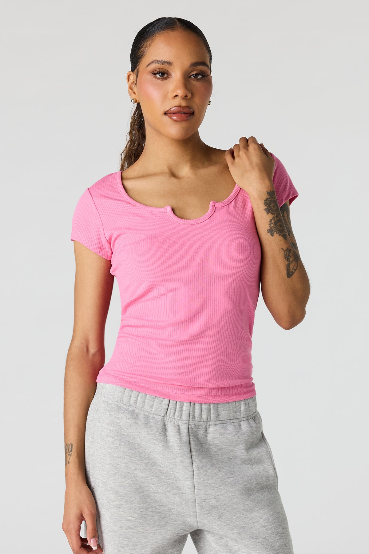 Scoop Neck Ribbed T-Shirt - Pink