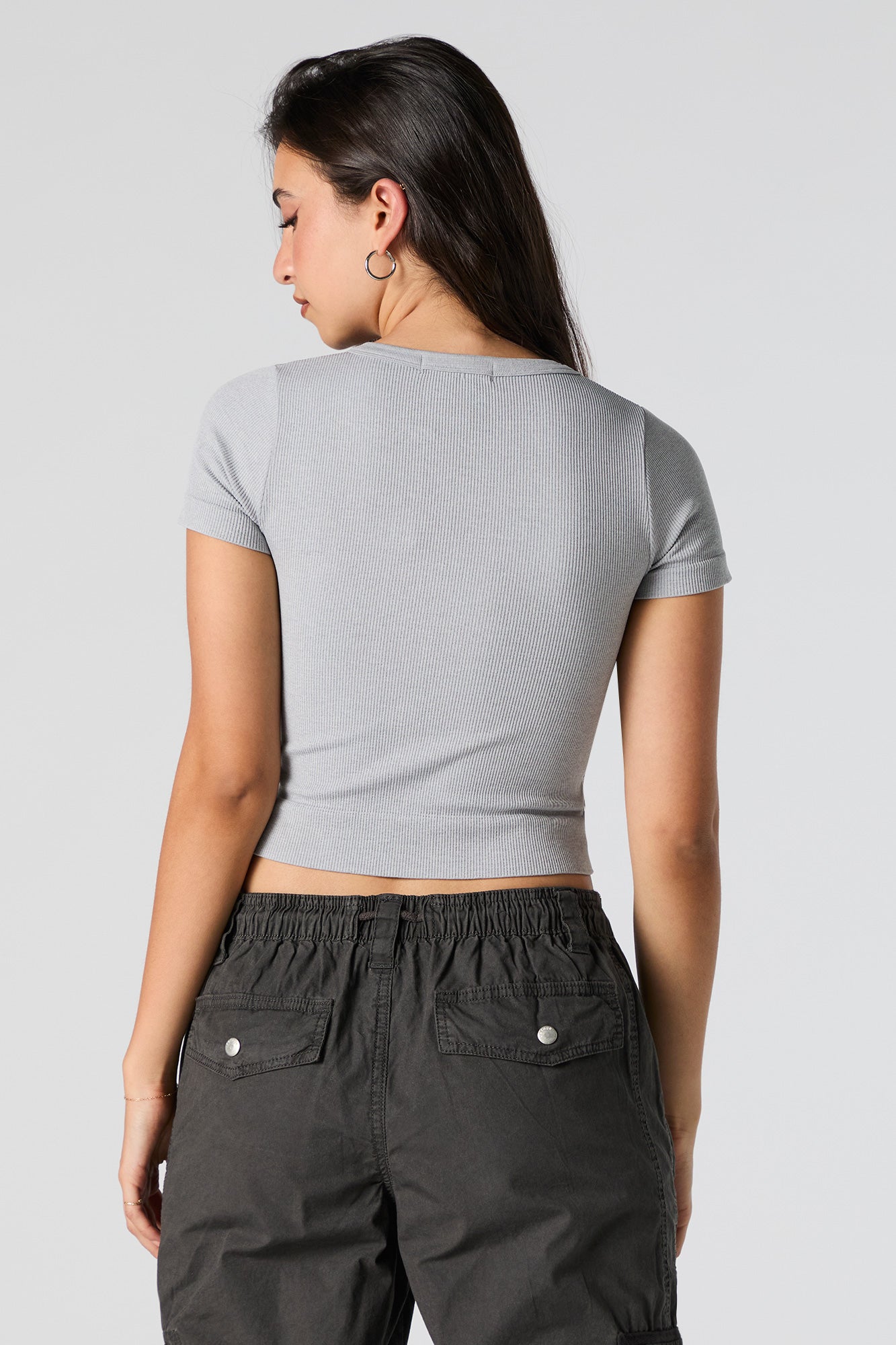 Solid Ribbed V-Neck Cropped T-Shirt