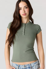 Vert foncé