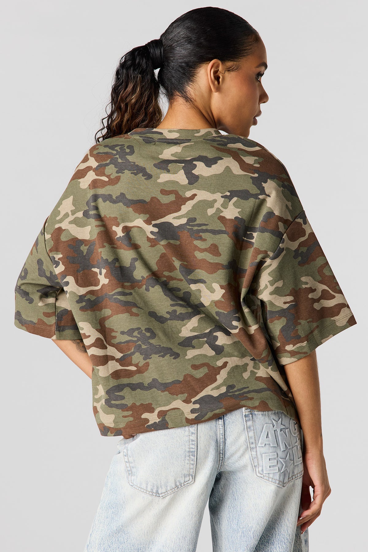 Alt View 2. Oversized Boxy T-Shirt - Camouflage