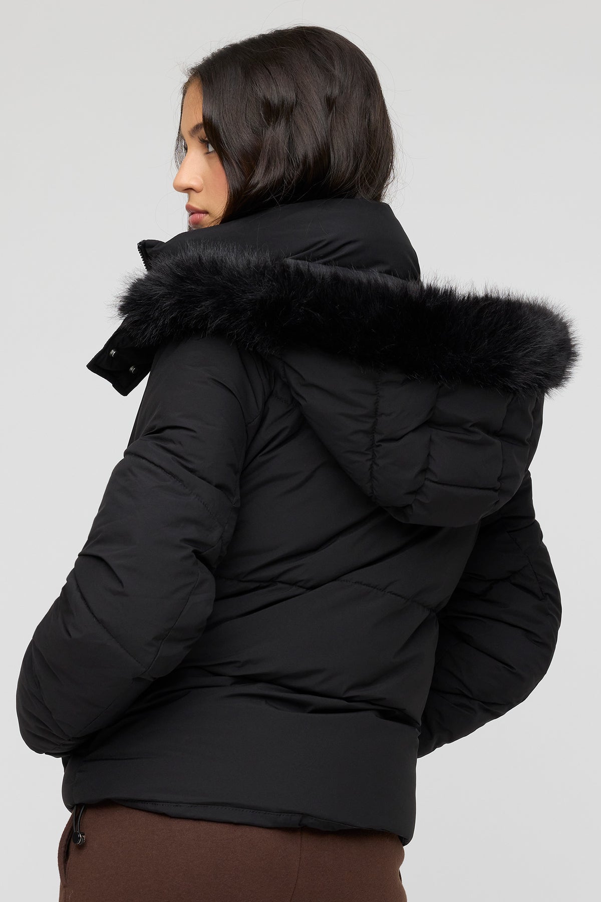 Alt View 2. Faux Fur Hooded Puffer Jacket - Black