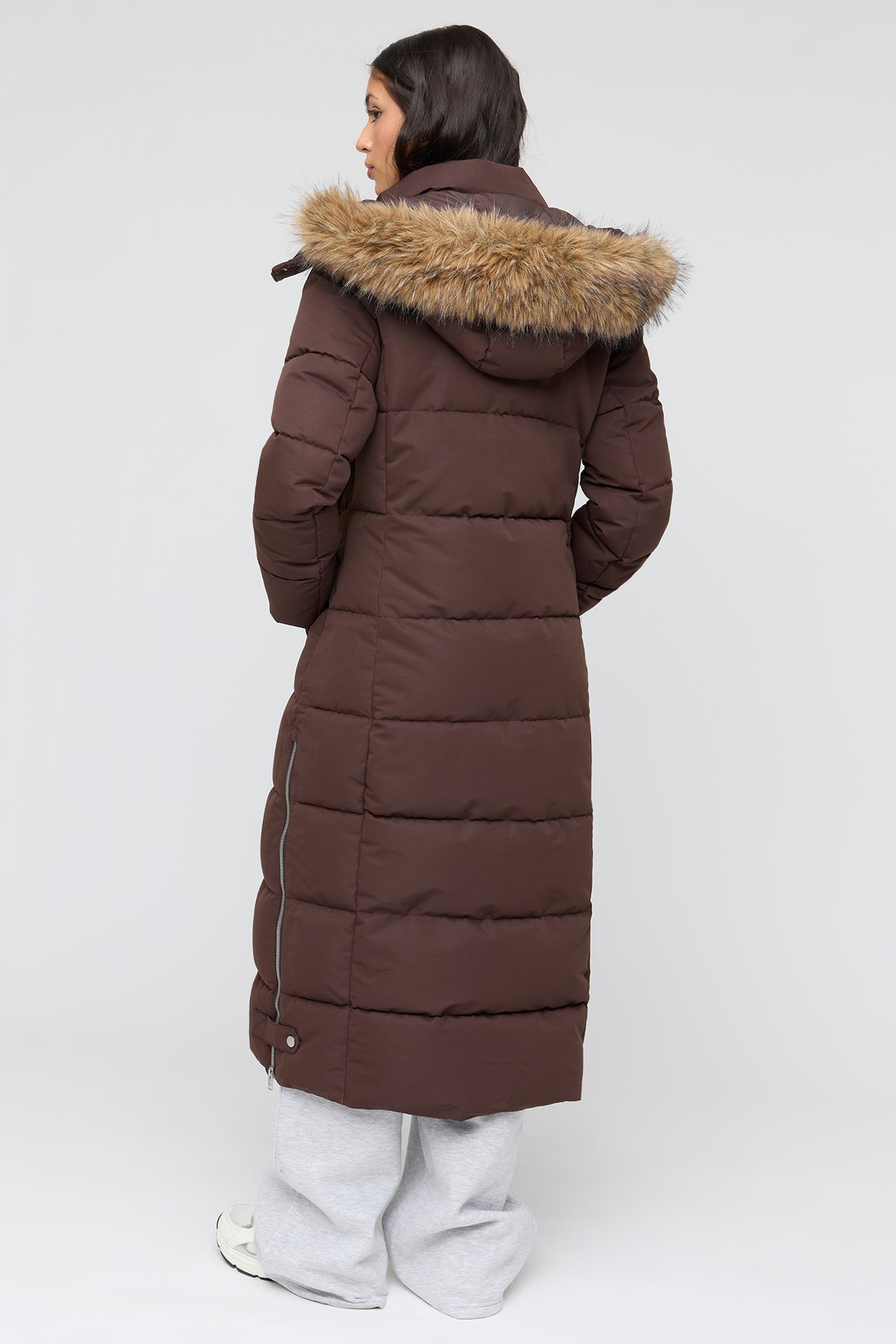 Vue alternative 3. Blouson bouffant maxi à imprimé City avec liséré de similifourrure