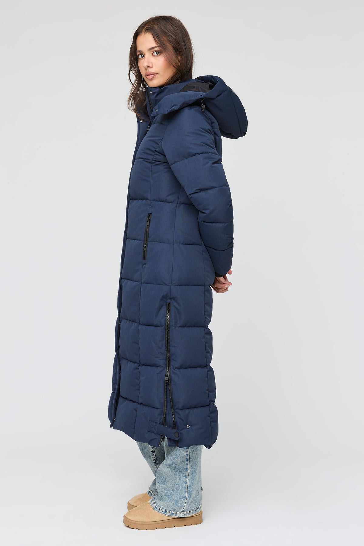 Alt View 2. City Maxi Puffer - Navy