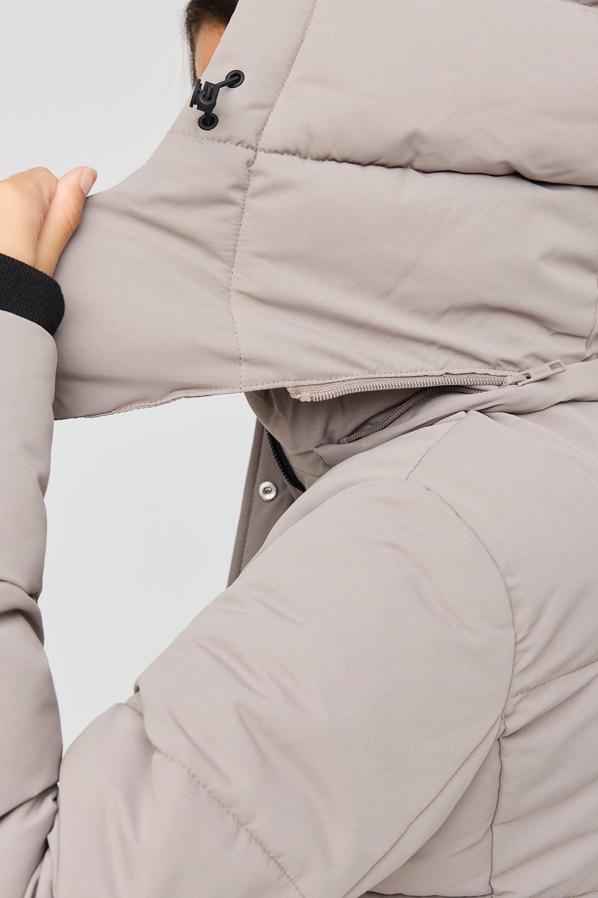 Alt View 4. City Maxi Puffer - Taupe