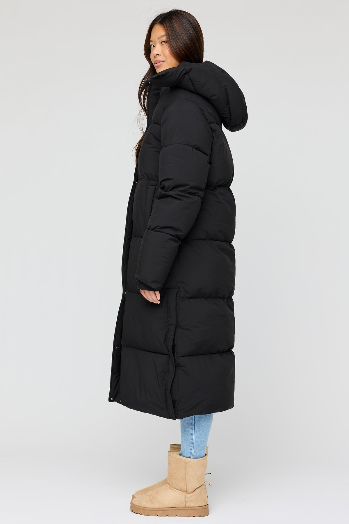 Alt View 2. All Day Maxi Puffer Jacket - Black
