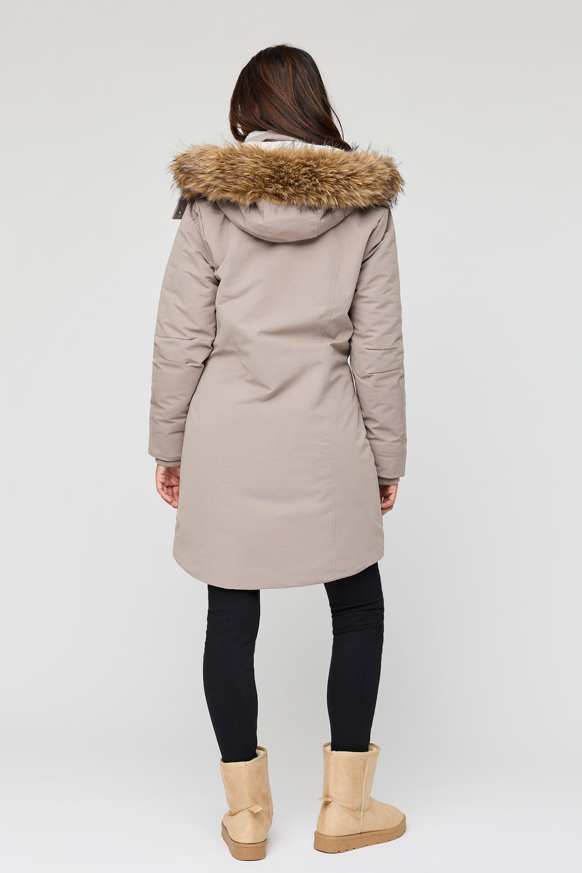 Vue alternative 3. Parka midi doublée de similifourrure
