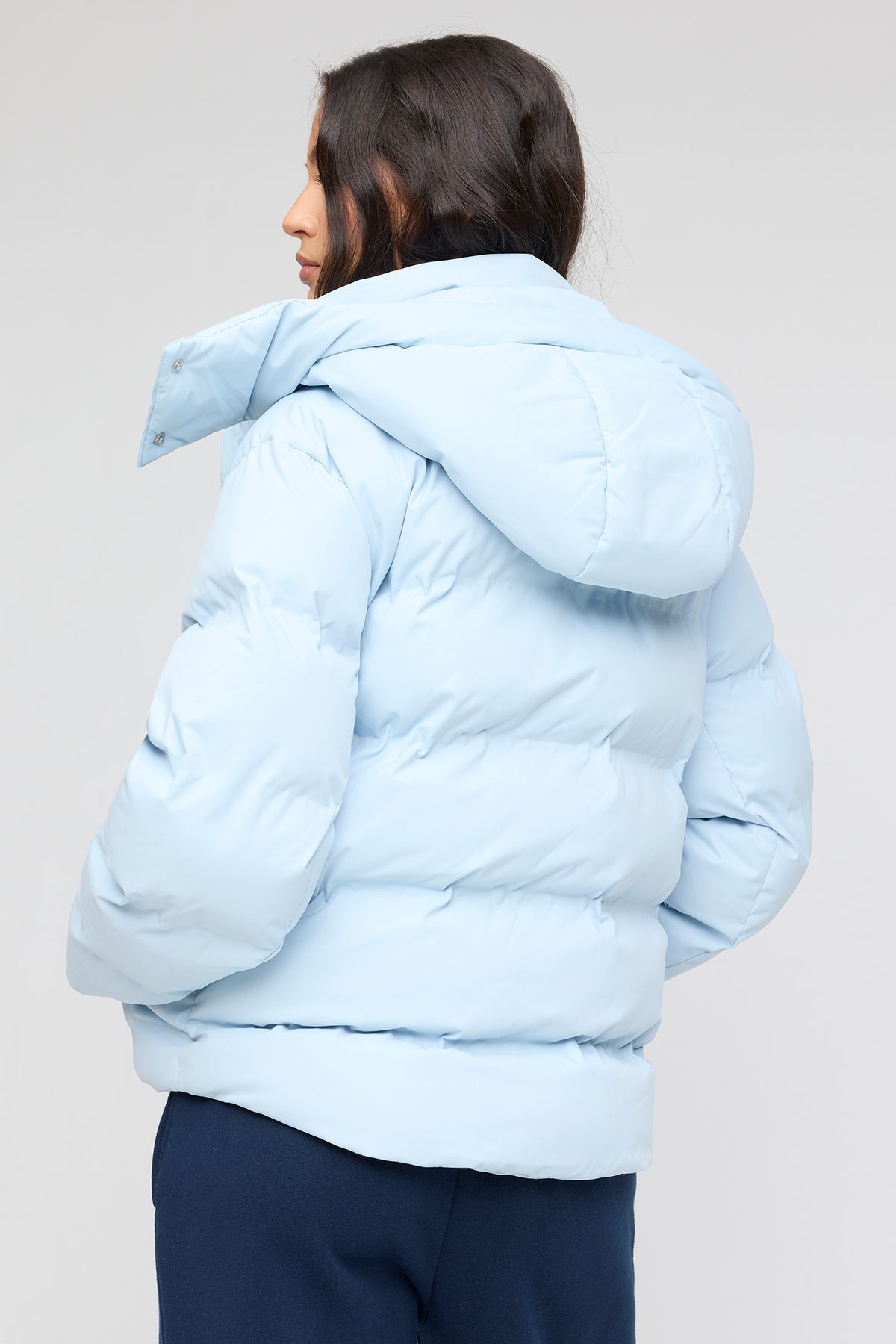Alt View 2. Seamless Ski Puffer Jacket - Blue