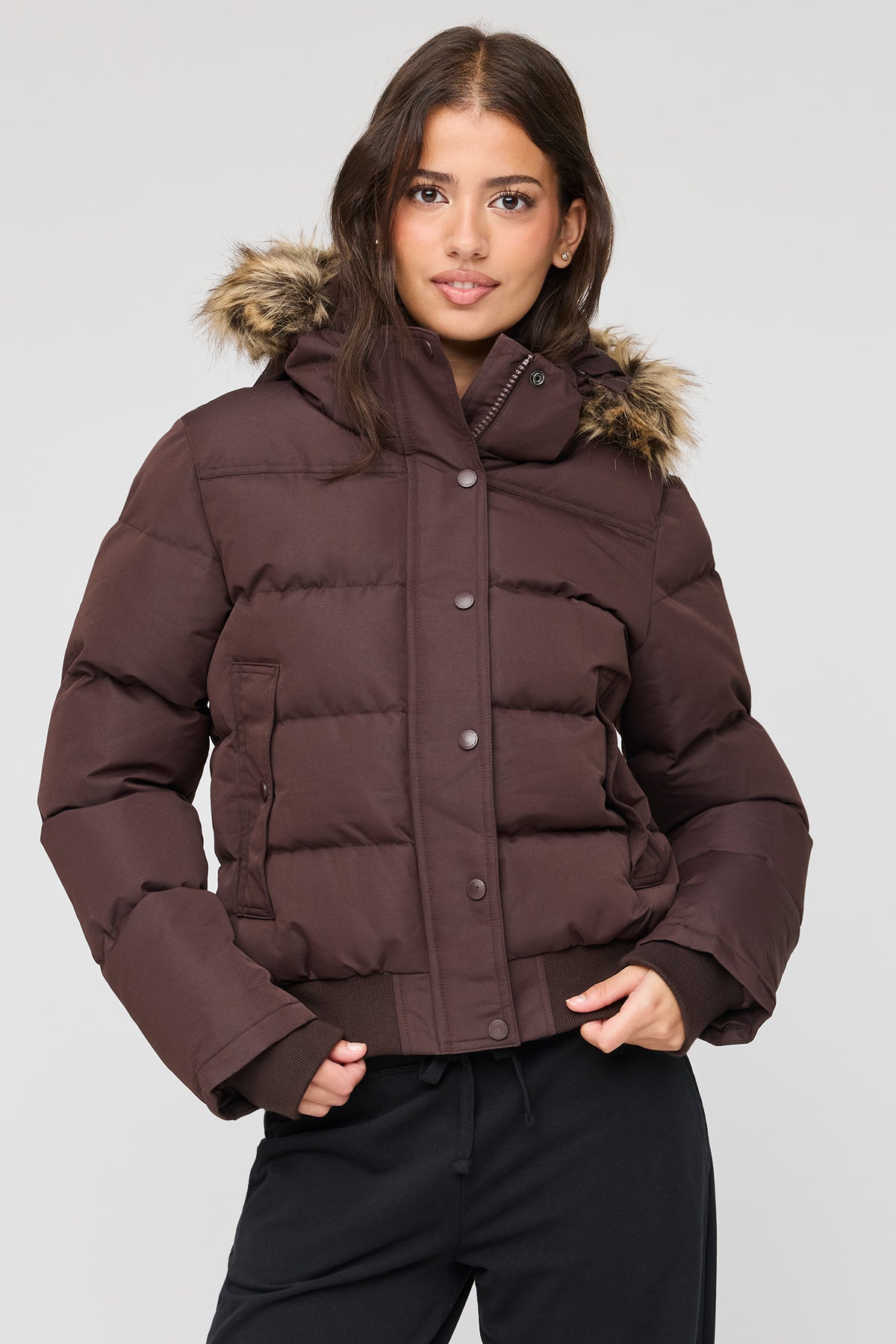 Blouson bouffant avec liséré de similifourrure
