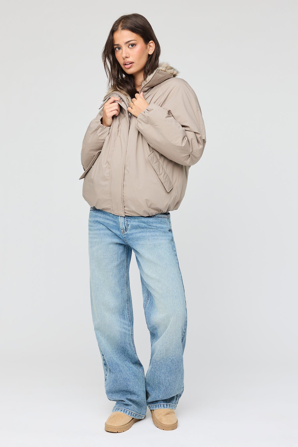 Vue alternative 3. Blouson aviateur avec liséré de similifourrure