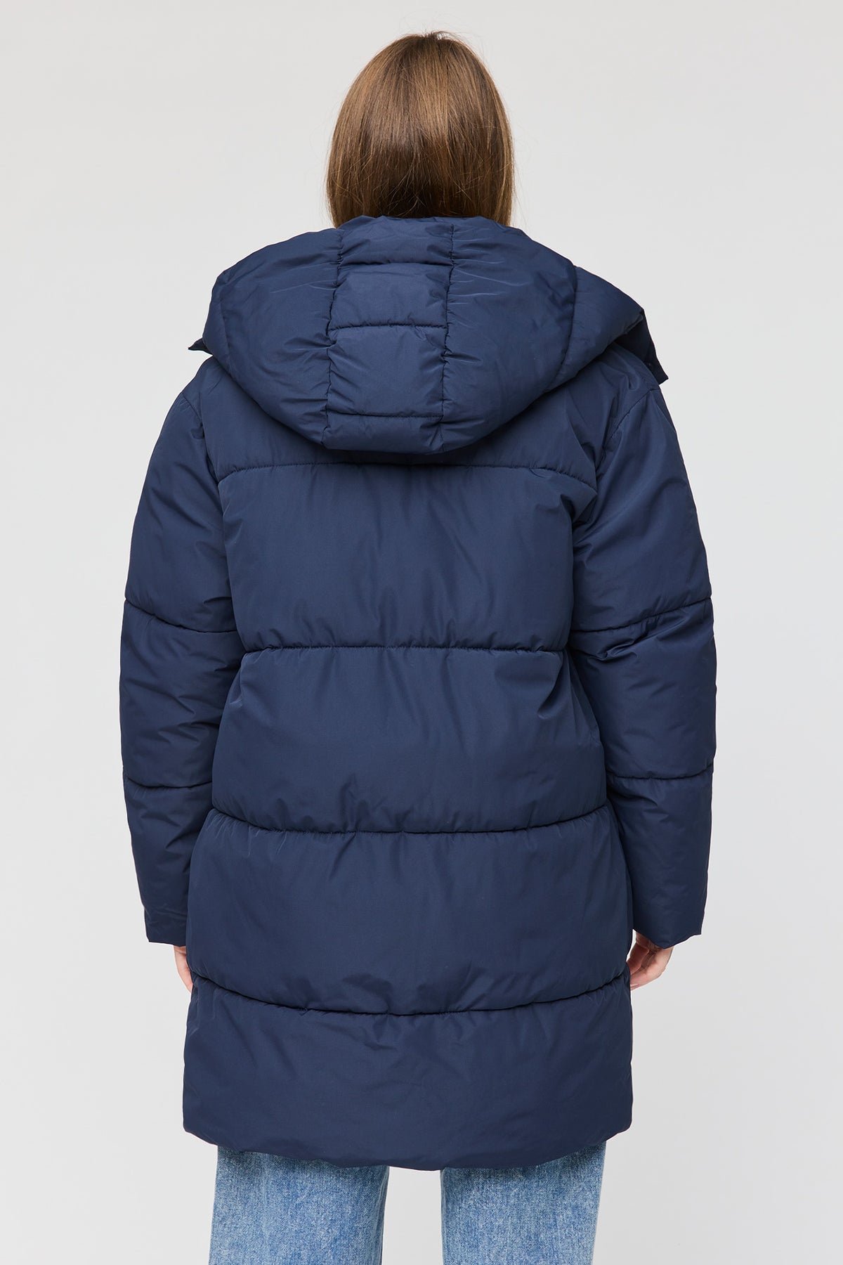 Alt View 2. All Day Midi Puffer Jacket - Navy