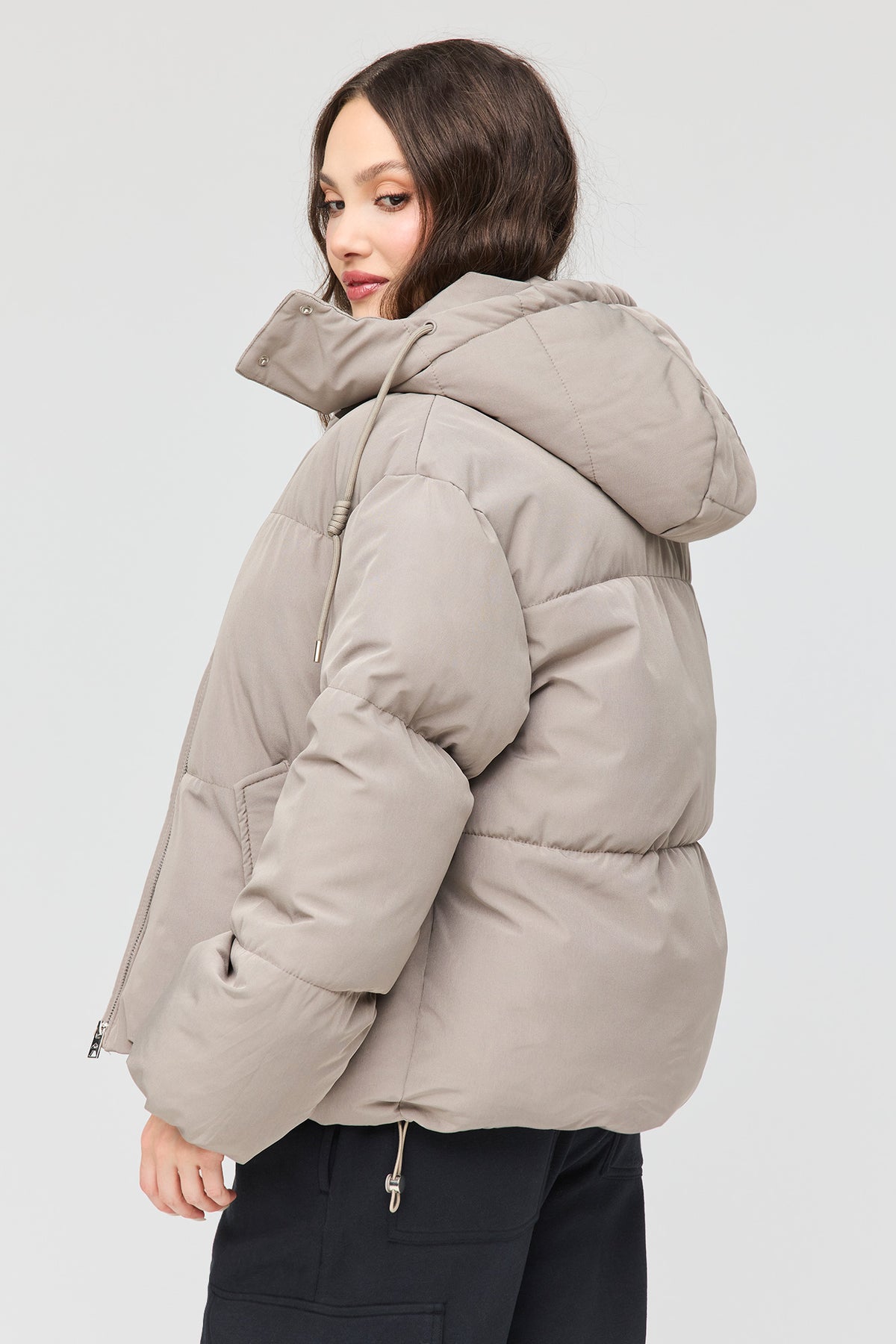 Vue alternative 2. Blouson bouffant Cozy Lux court doublé de similifourrure
