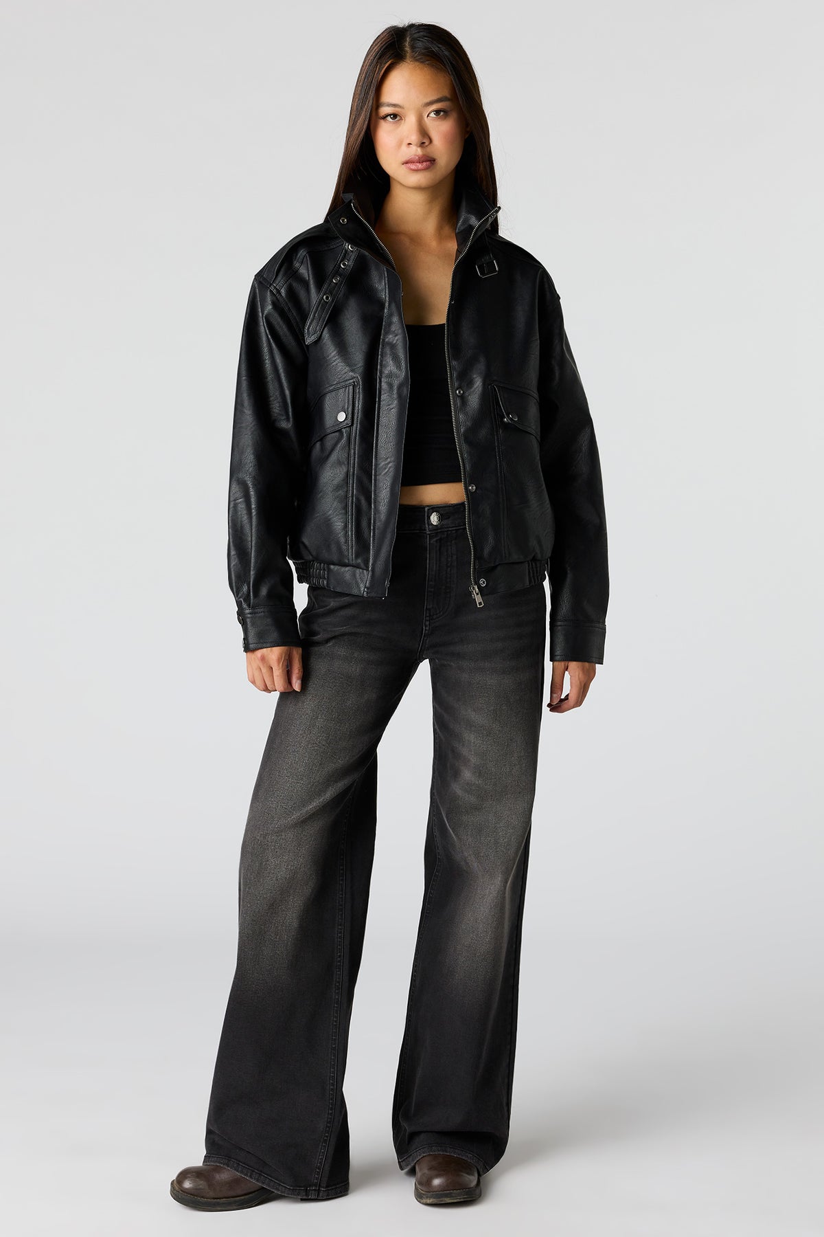 Alt View 3. Faux-Leather Bomber Jacket - Black